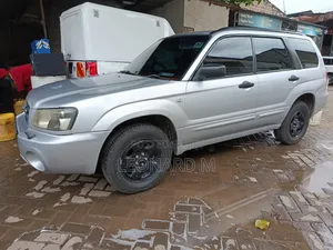 Subaru Forester 2004 Silver