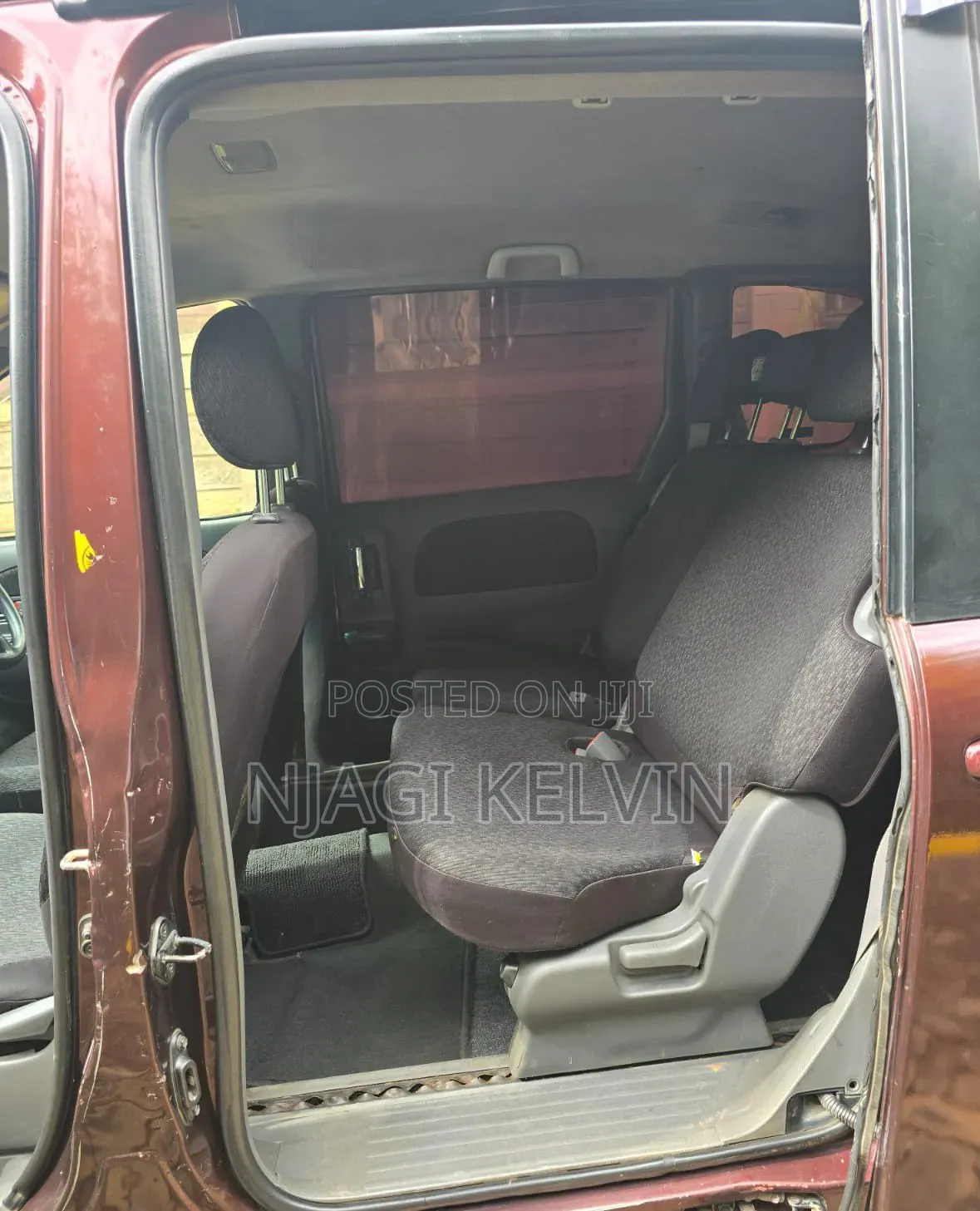 Toyota Sienta 2012 Burgundy
