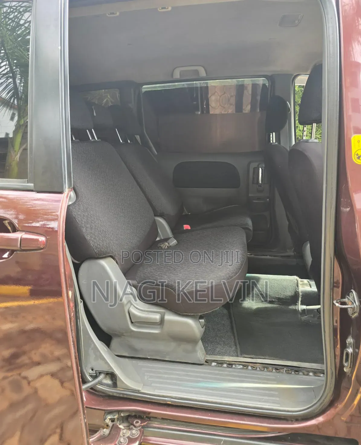 Toyota Sienta 2012 Burgundy