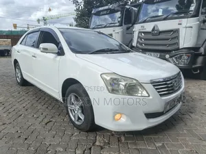 Toyota Premio 2010 White