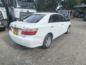 Toyota Premio 2010 White