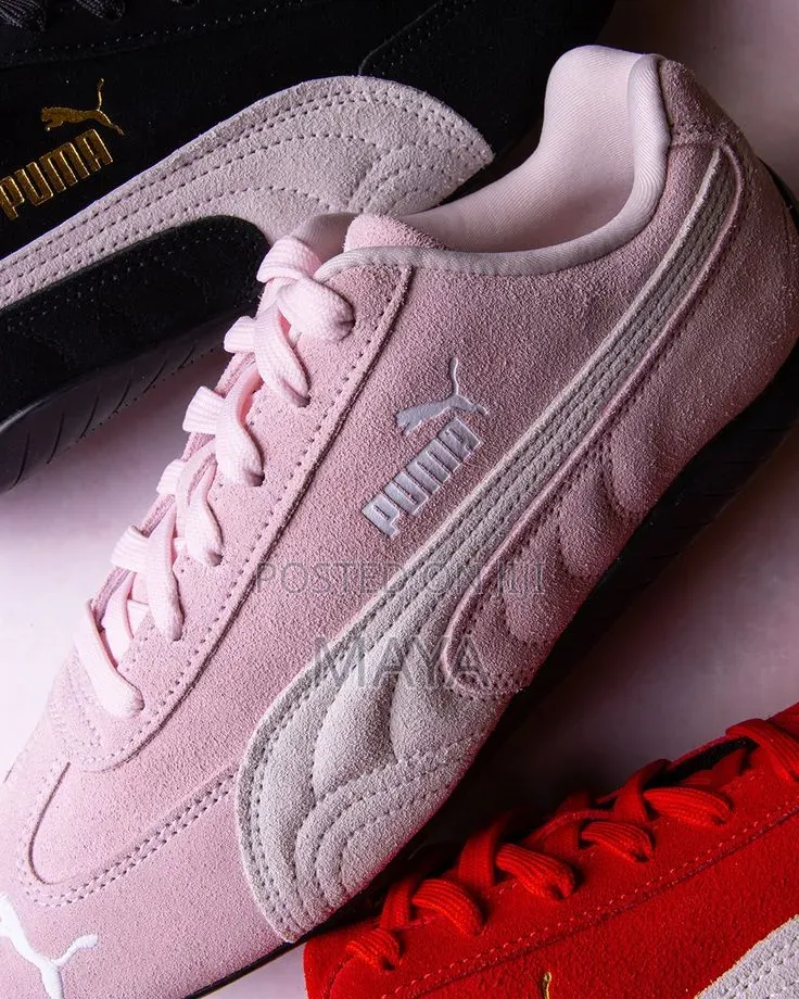 Puma Sneakers