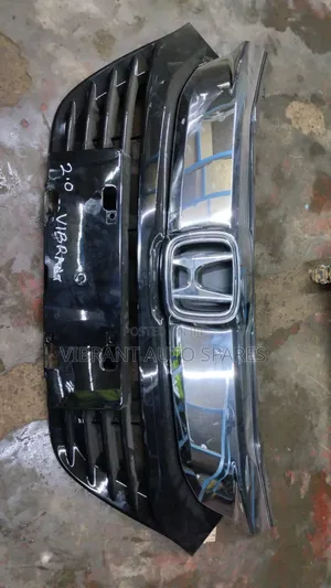 Honda Vezel Grill