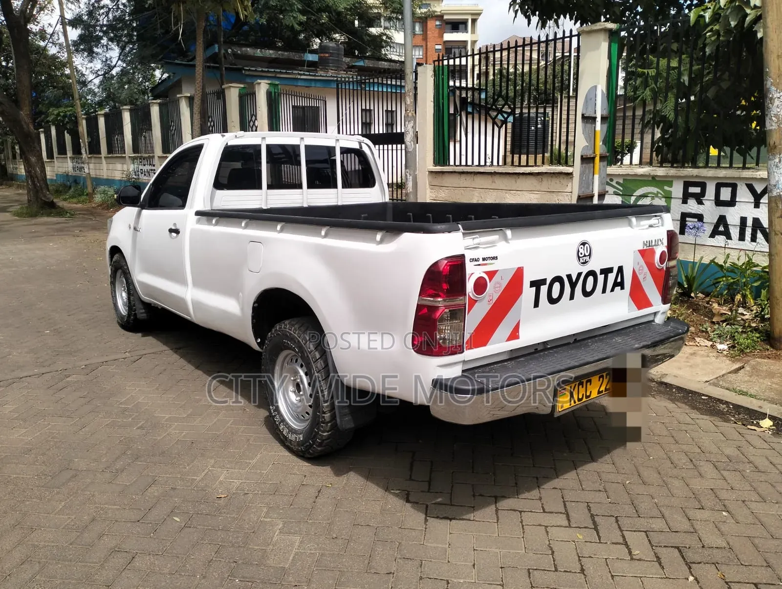 Toyota Hilux 2014 White