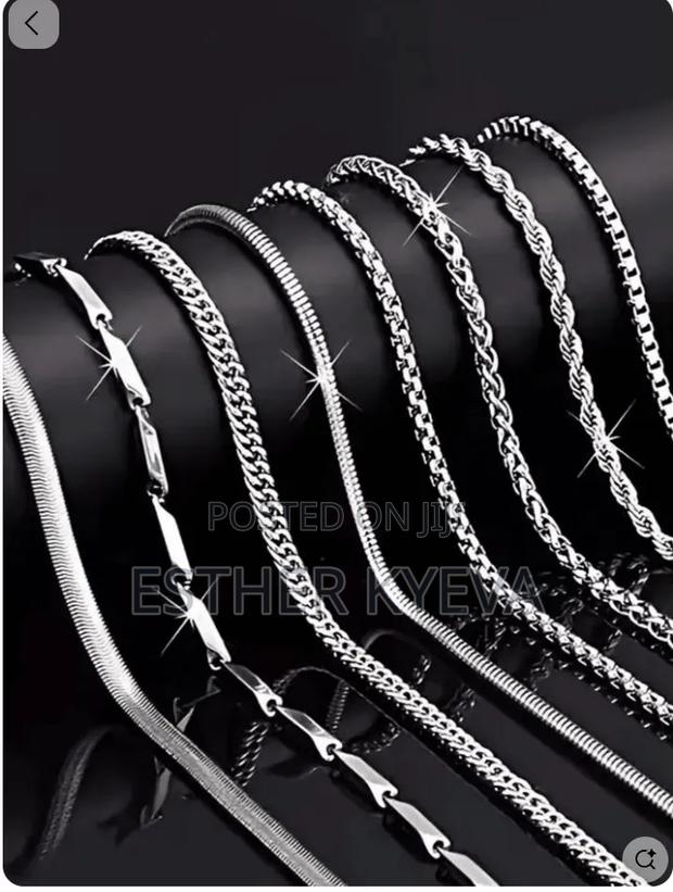 Accessories - thumbnail 2