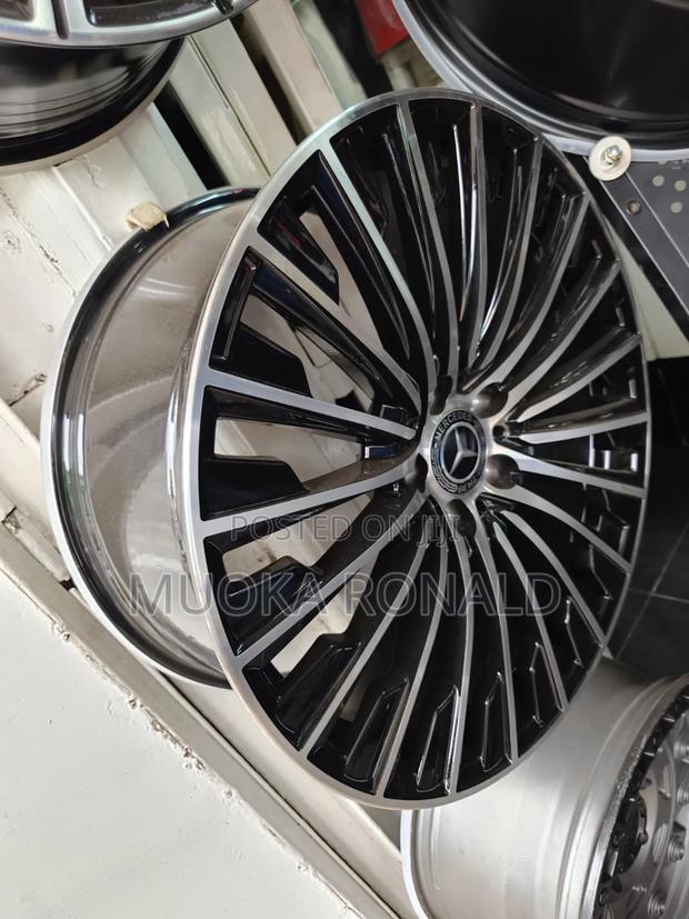 Mercedes Benz Rims 20inches - thumbnail 2