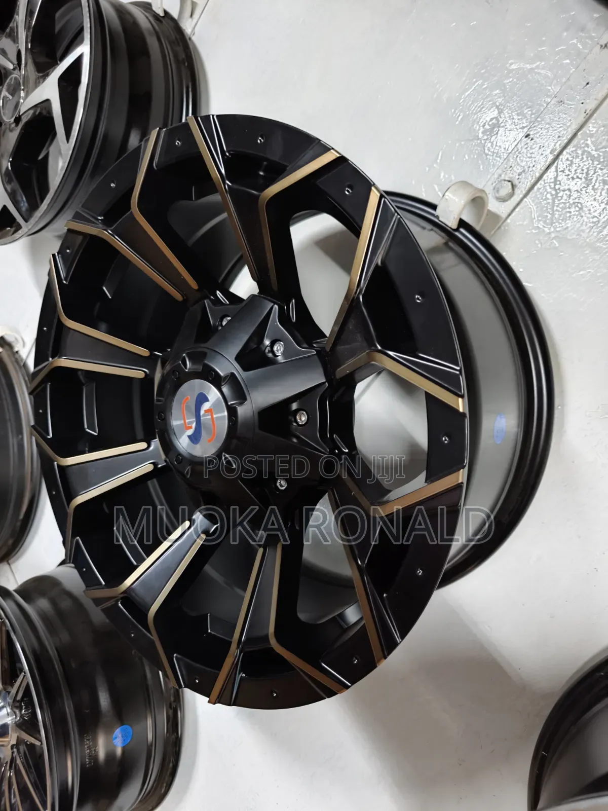 Hilux Surf Rims 16inches