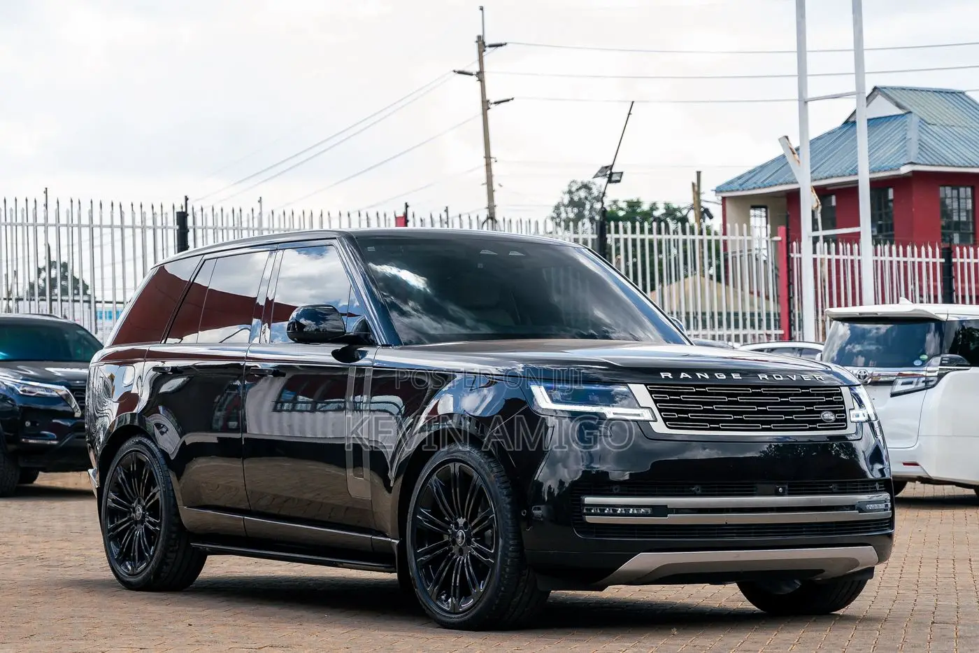 Land Rover Range Rover Vogue 2022 Black
