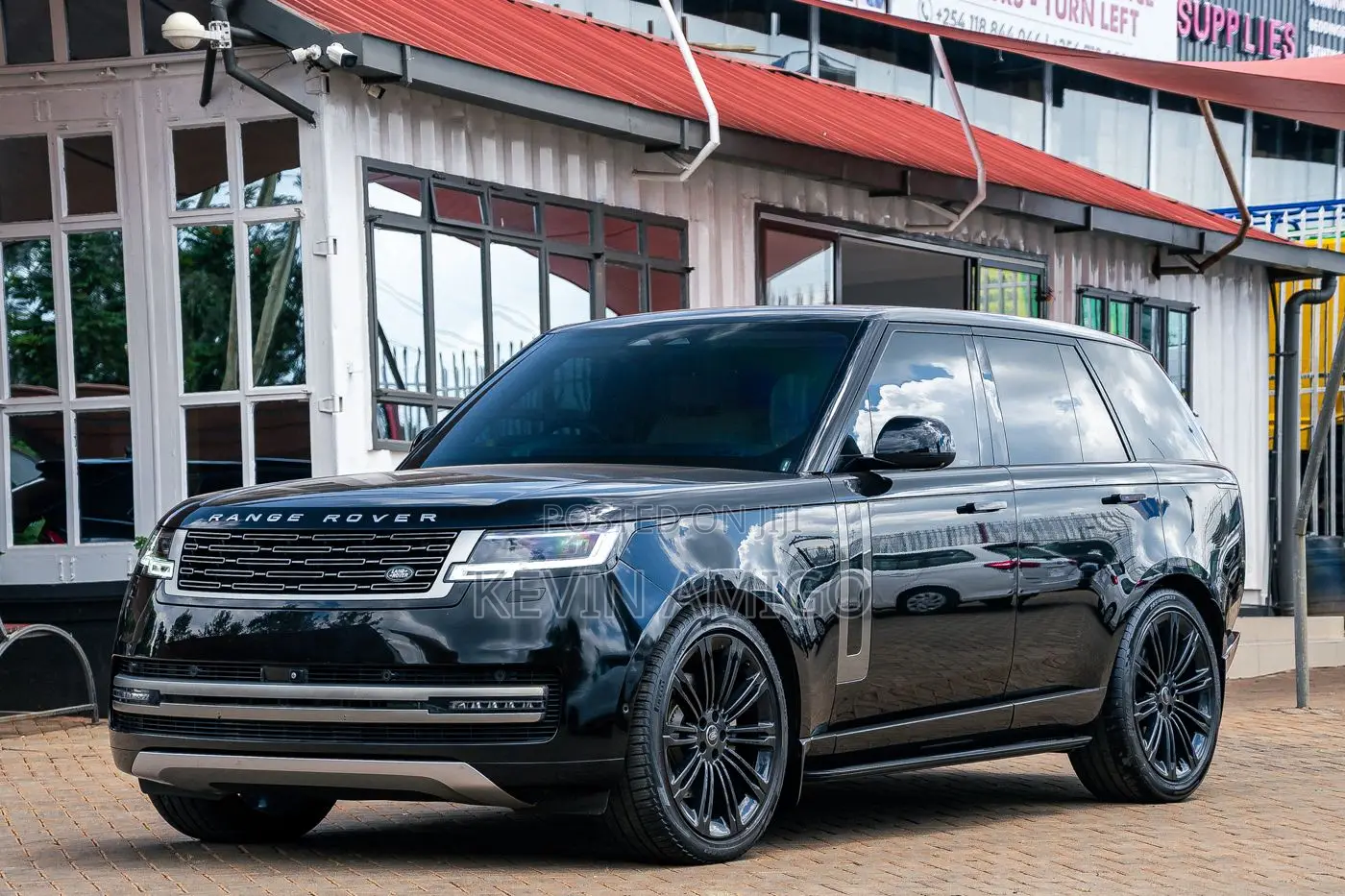 Land Rover Range Rover Vogue 2022 Black