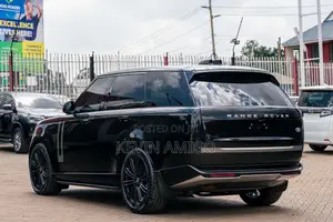 Land Rover Range Rover Vogue 2022 Black