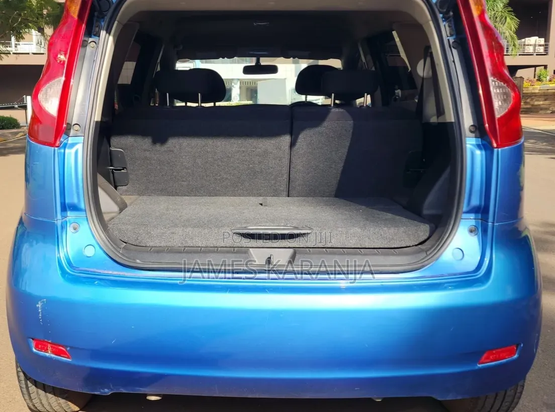 Nissan Note 2012 Blue