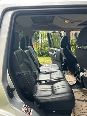 Land Rover Discovery 2012 Gray