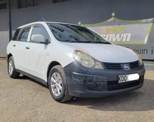 Nissan Advan 2014 White