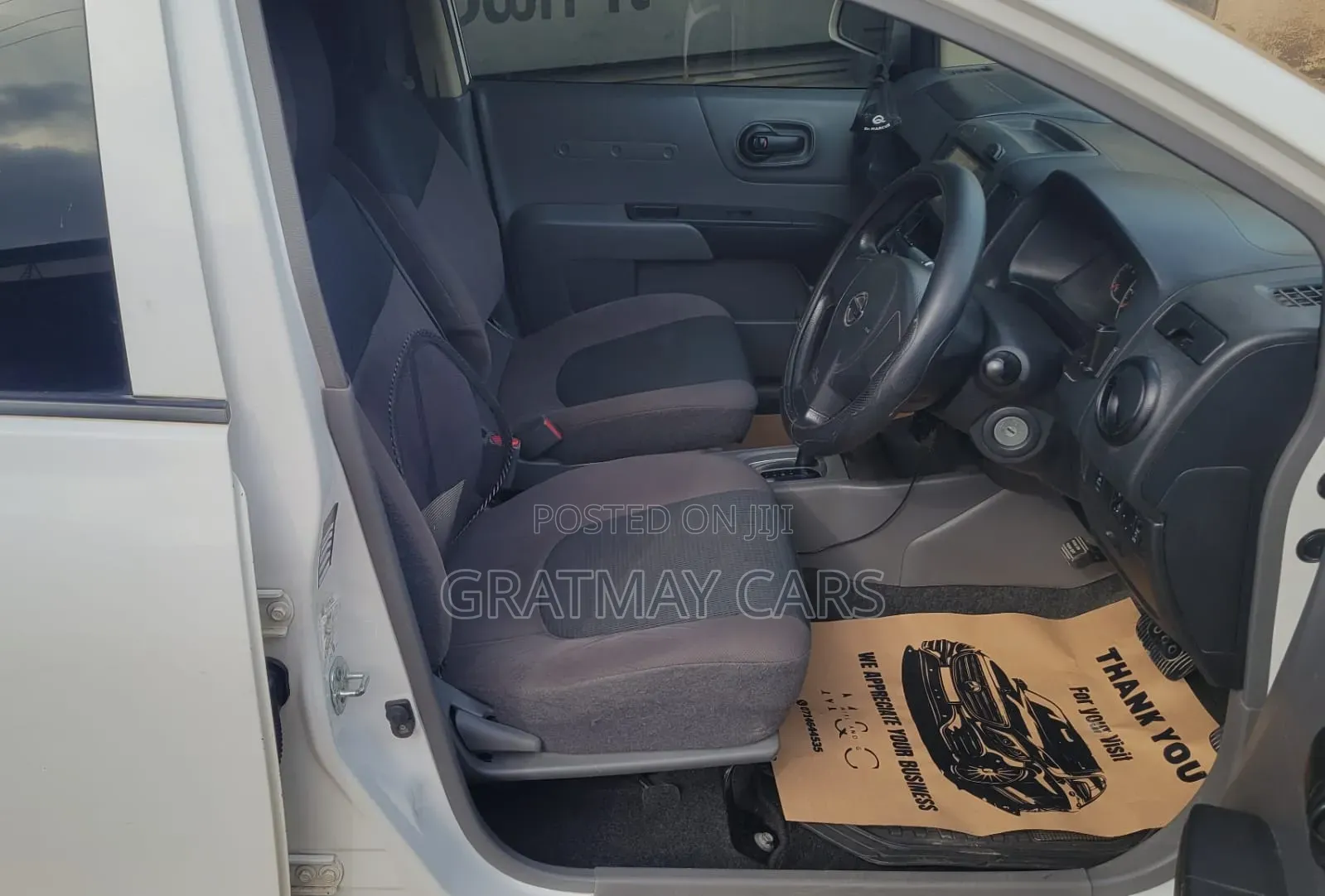 Nissan Advan 2014 White