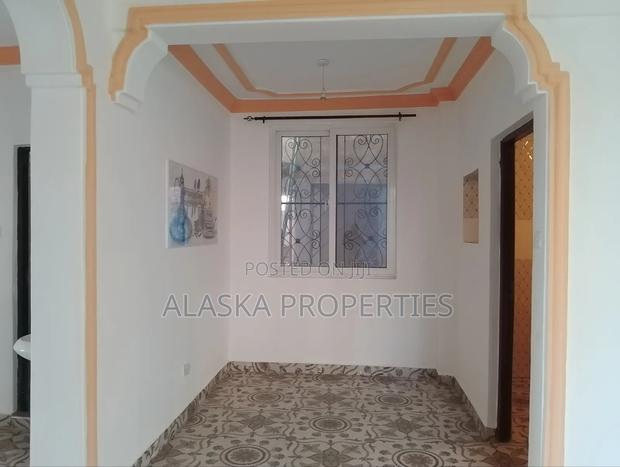 2bdrm Apartment in Nyali Cinemax for rent - thumbnail 9