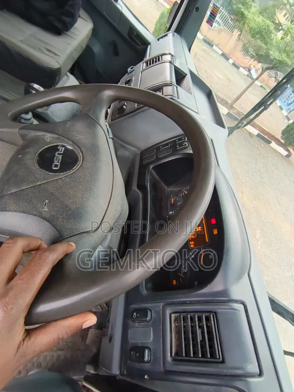 Mitsubishi Fuso Fj