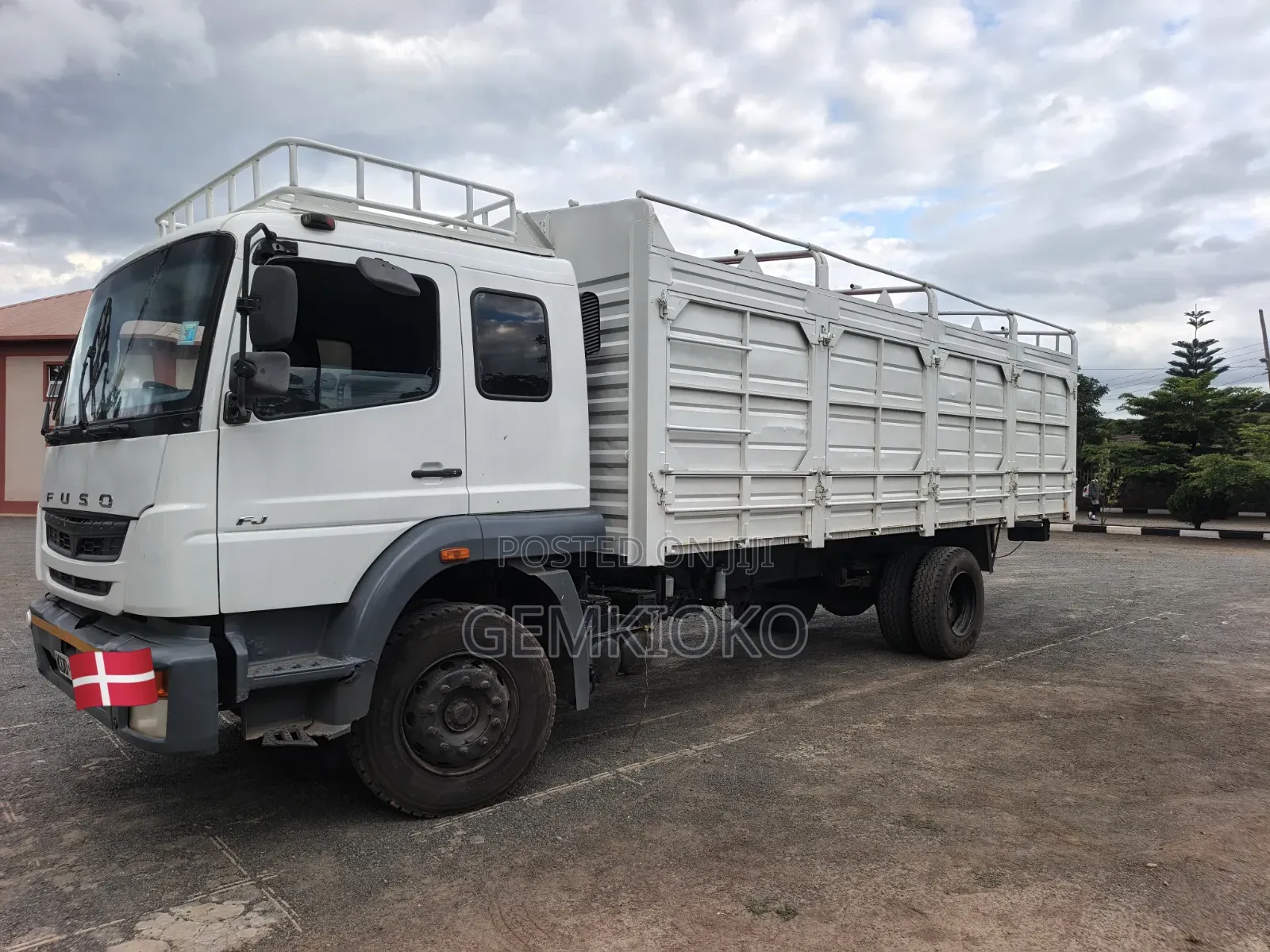 Mitsubishi Fuso Fj