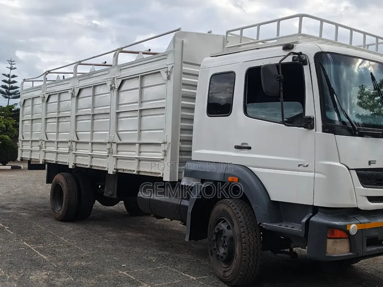 Mitsubishi Fuso Fj
