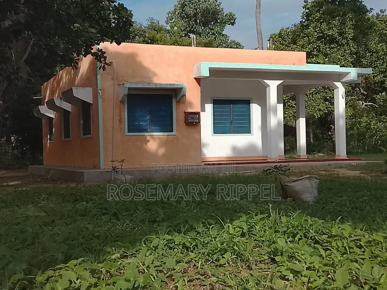 3bdrm House in Vanessa Farmhouse, Gede for rent