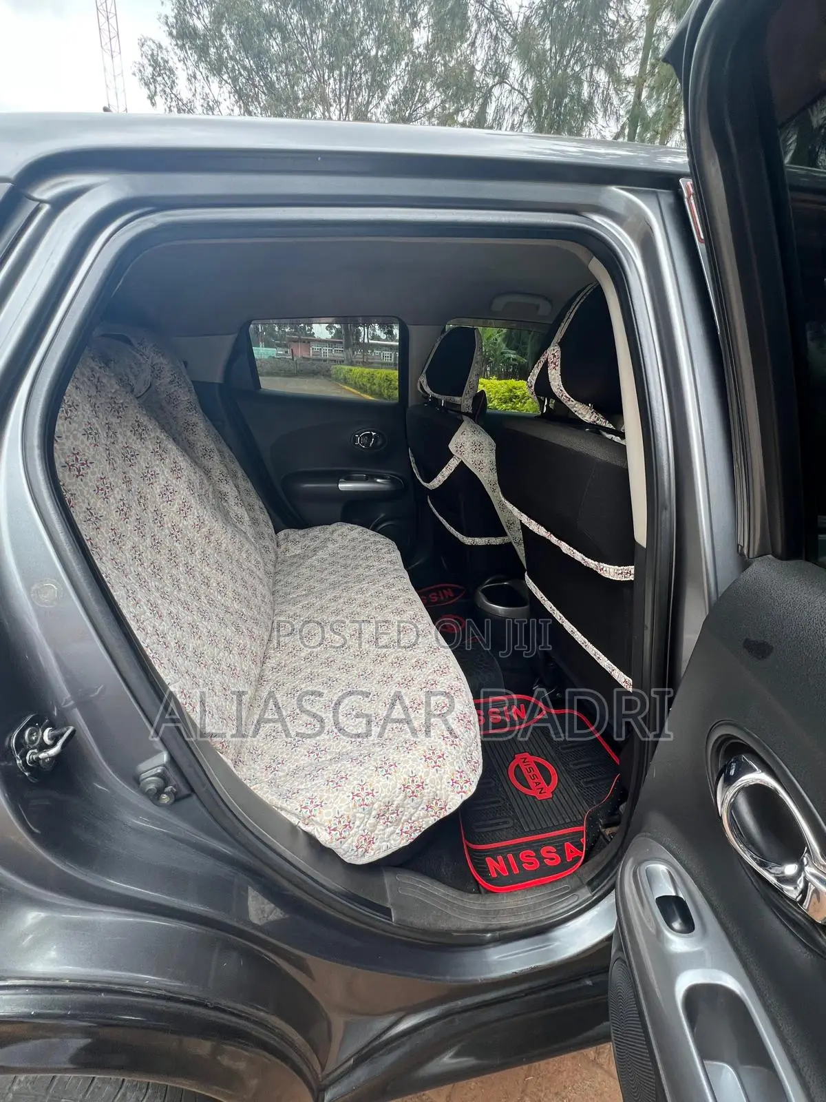 Nissan Juke 2011 Silver