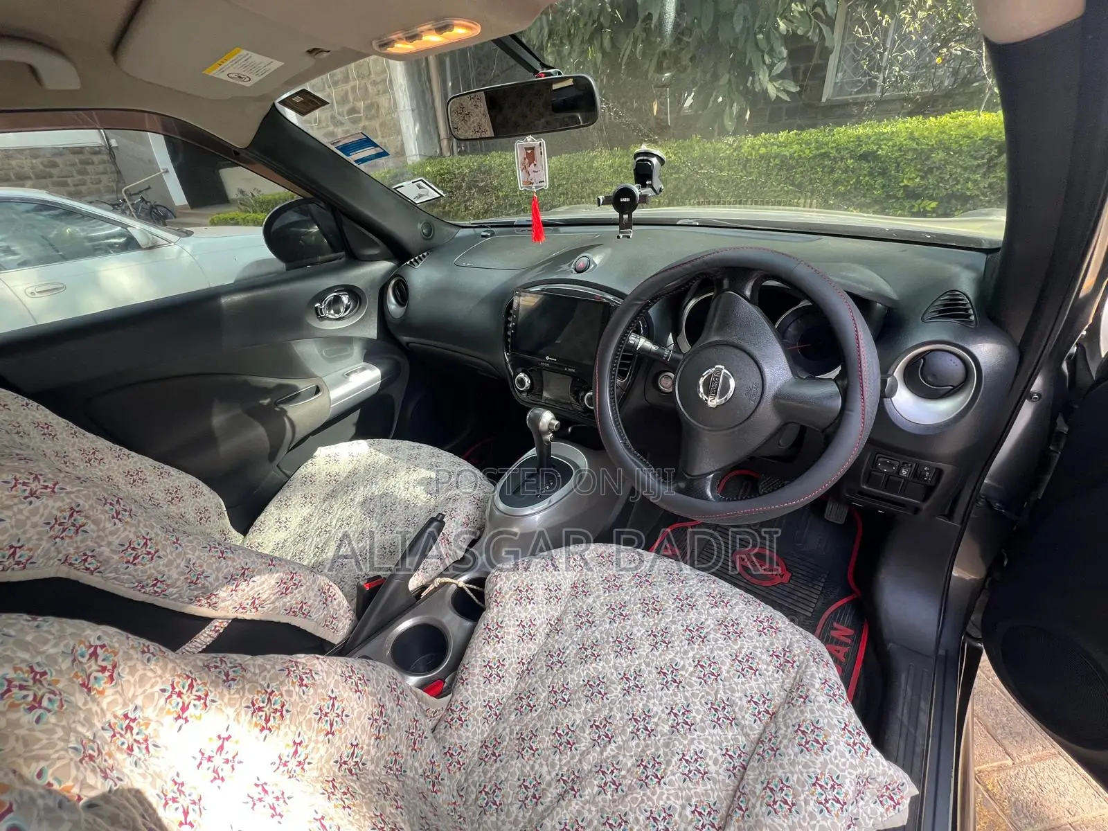 Nissan Juke 2011 Silver