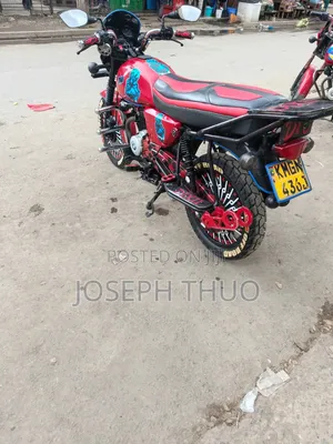 Bajaj Boxer 150 UG 2024 Red