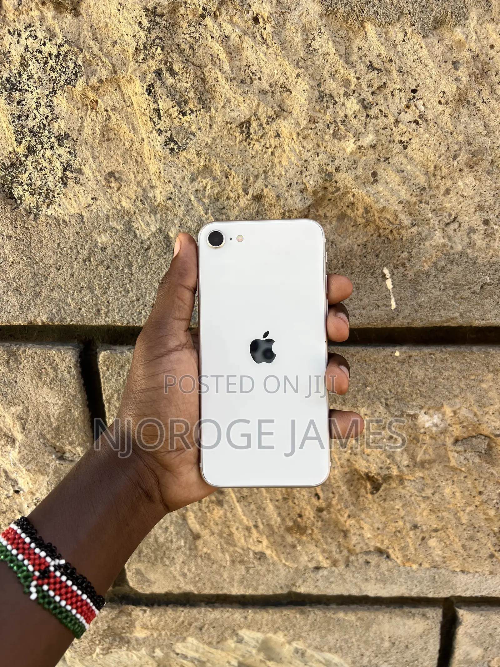 Apple iPhone SE (2022) 64 GB White