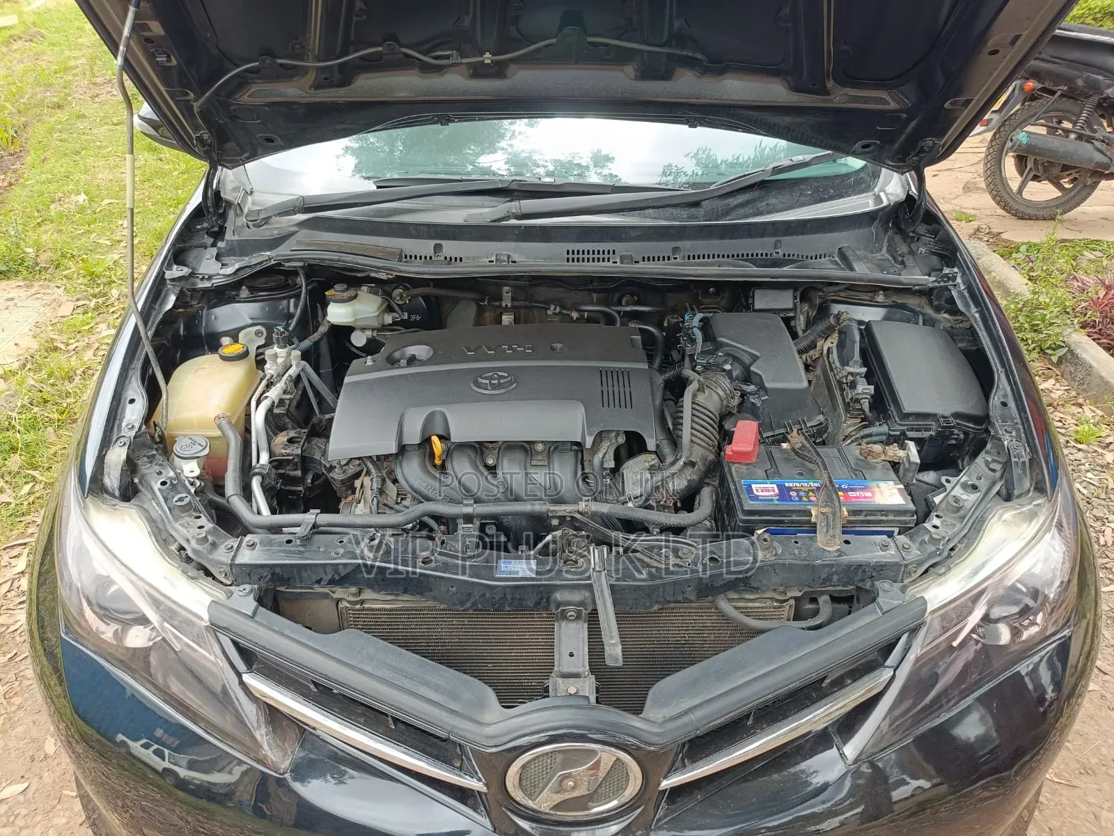 Toyota Auris 2013 Black