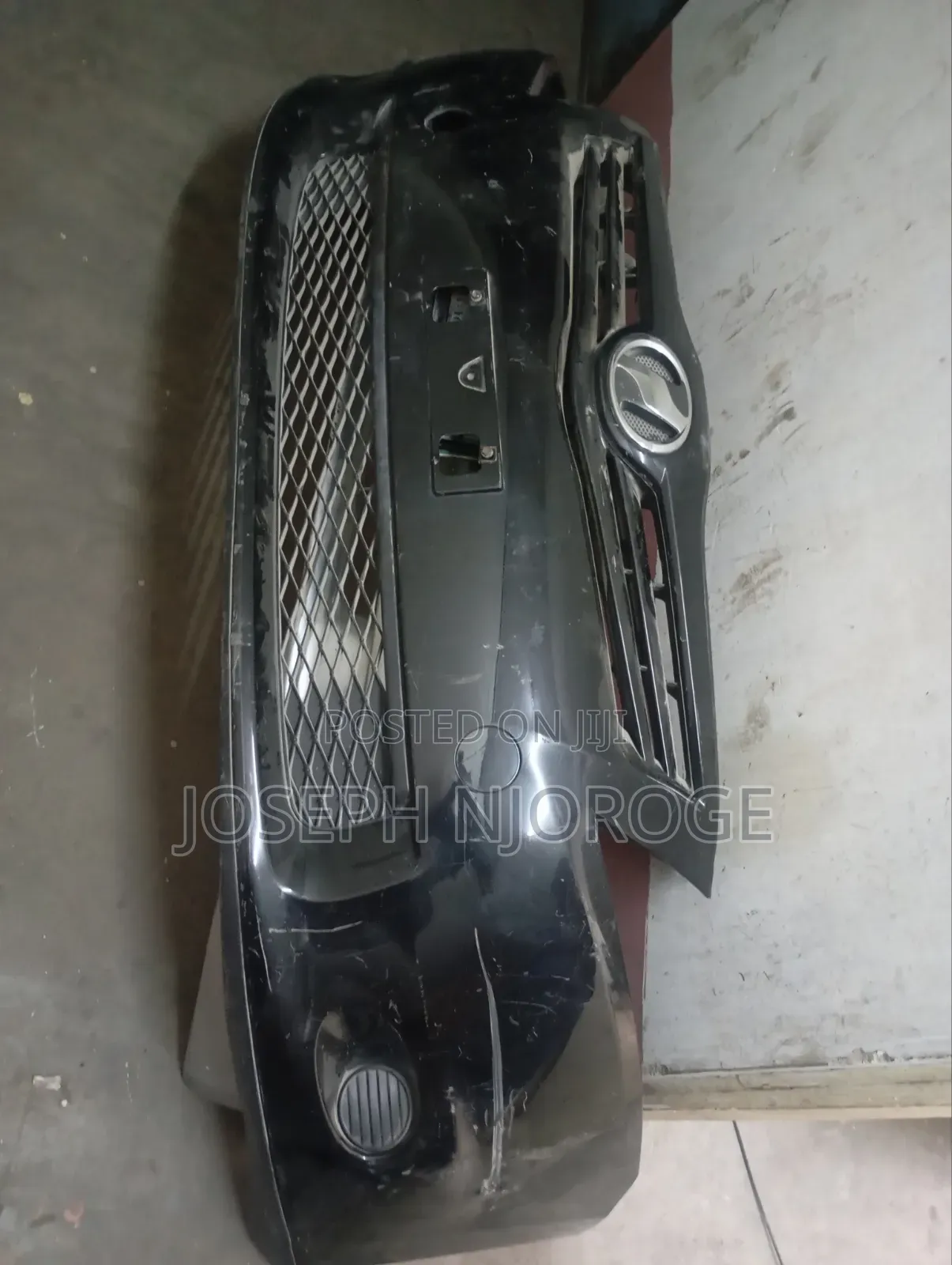 Auris 08/2010 Front Bumper
