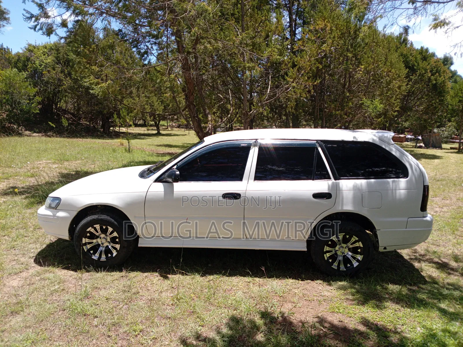 Toyota Corolla 1993 White