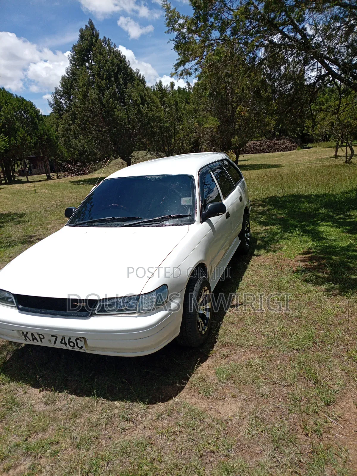 Toyota Corolla 1993 White