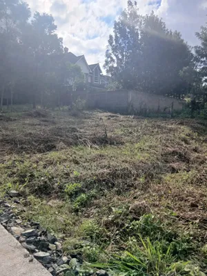 1/4 Acre Plot in Kerarapon Drive for Sale Subdivided Into 50 by 100