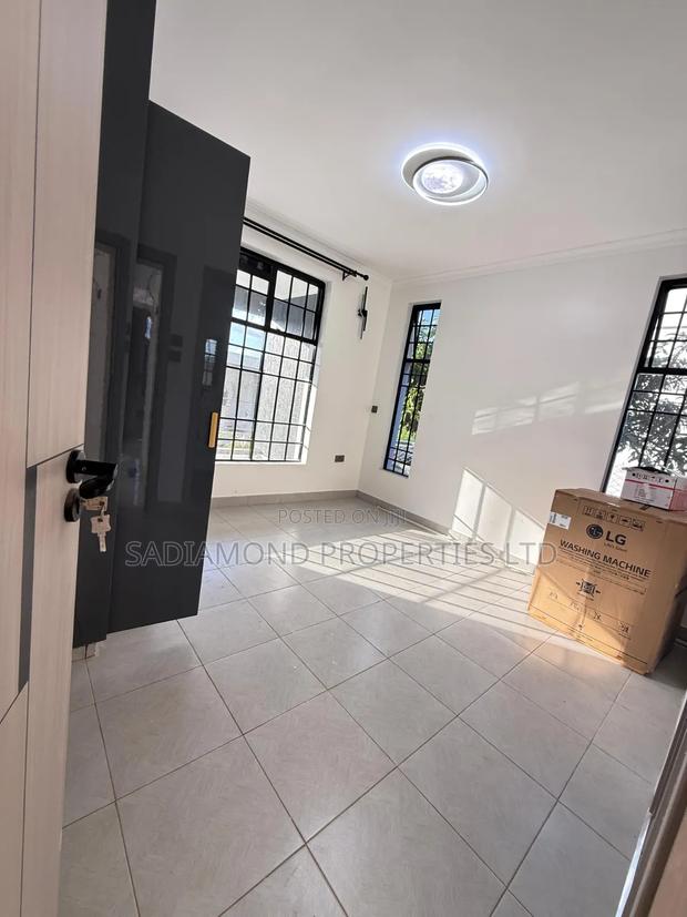 5bdrm House in Kimbo for sale - thumbnail 9