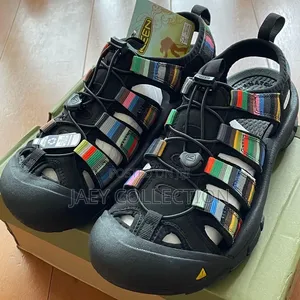 Keens Outdoor Hiking Shoes Size 40 to 45