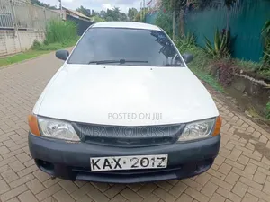 Nissan Advan 1999 White