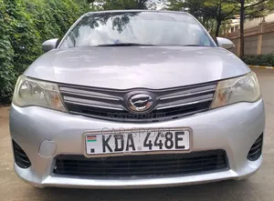 Toyota Axio 2013 Silver
