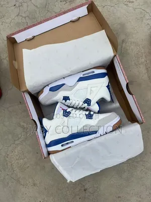Air Jordan 4 Size 38 to 45