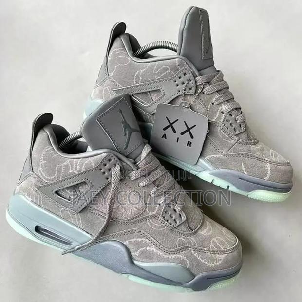 Air Jordan 4 Size 38 to 45 - thumbnail 2