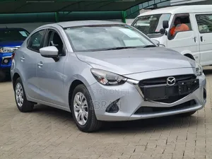 Mazda Demio 2019 Silver