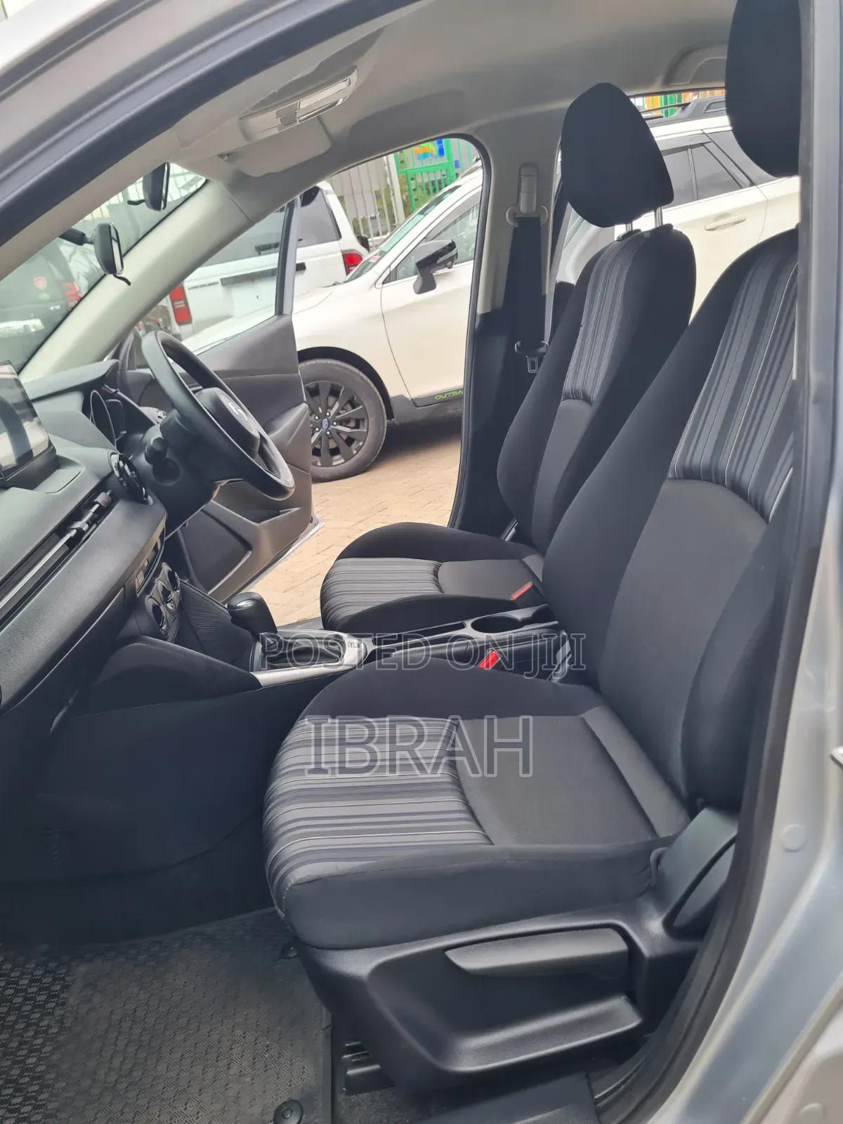 Mazda Demio 2019 Silver