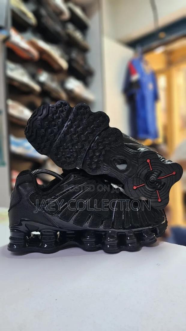 Shox Size 40_45
