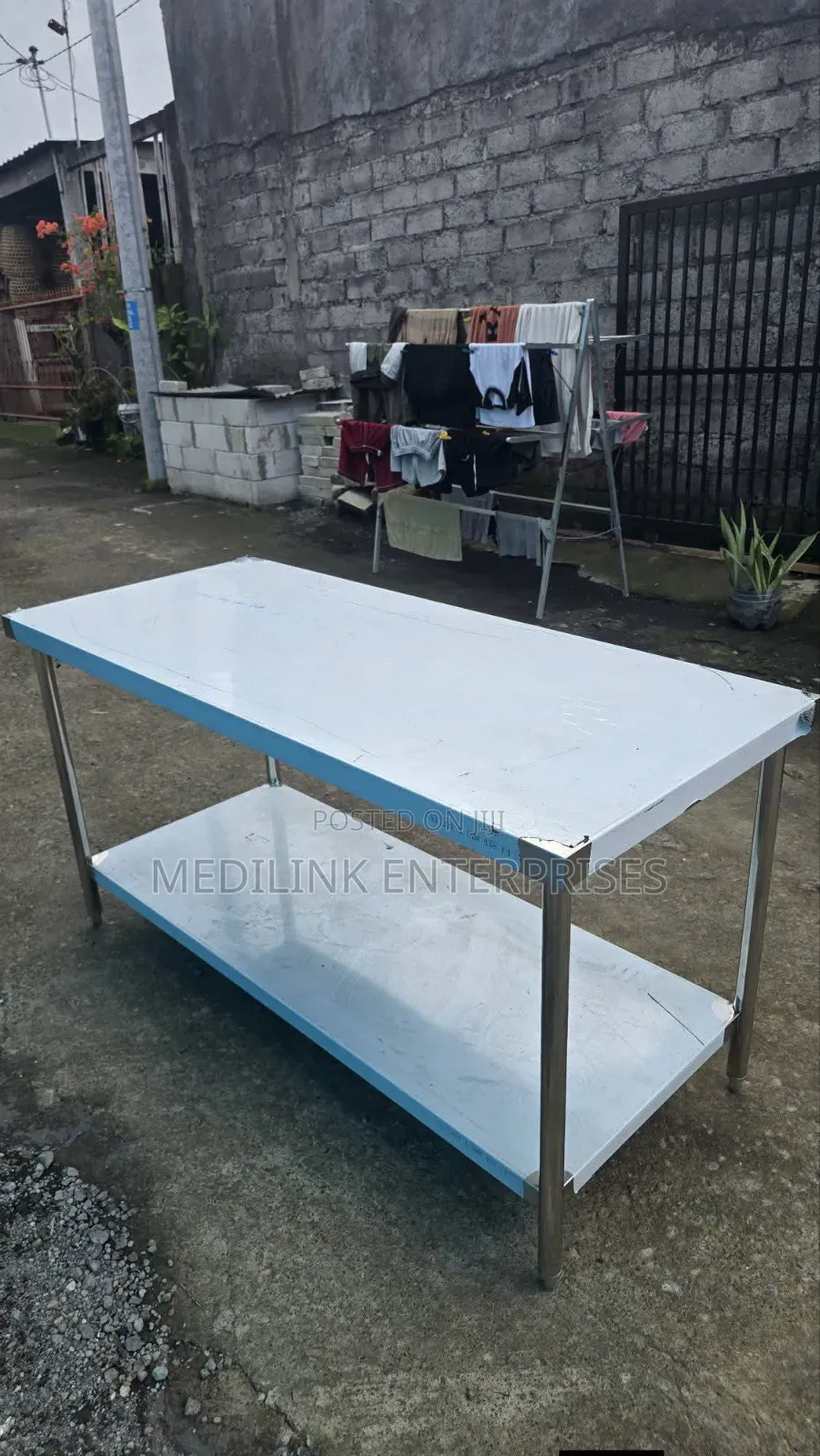 2*6ft Working/Packaging Tables