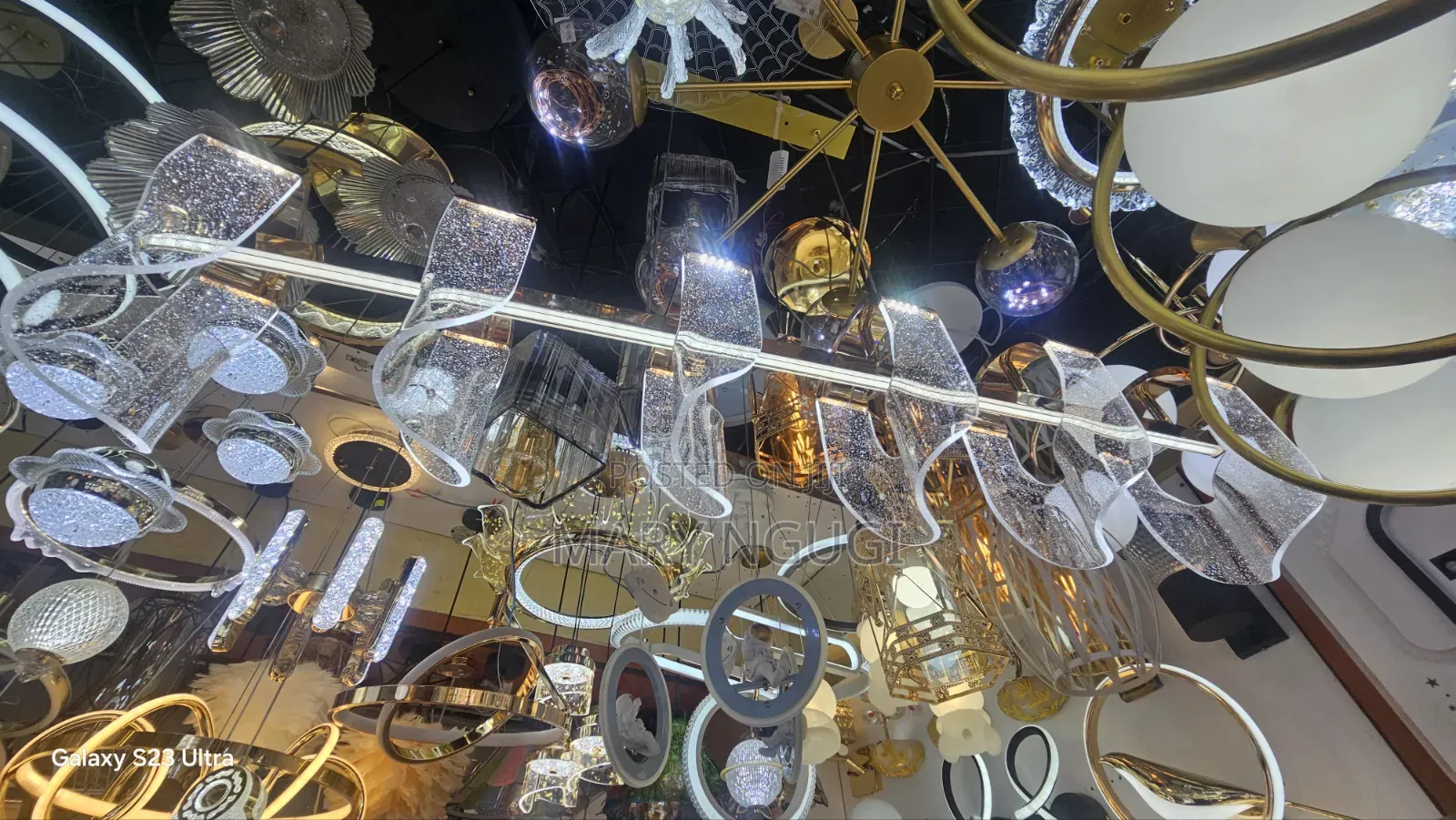 Straight Bar Ceiling Light