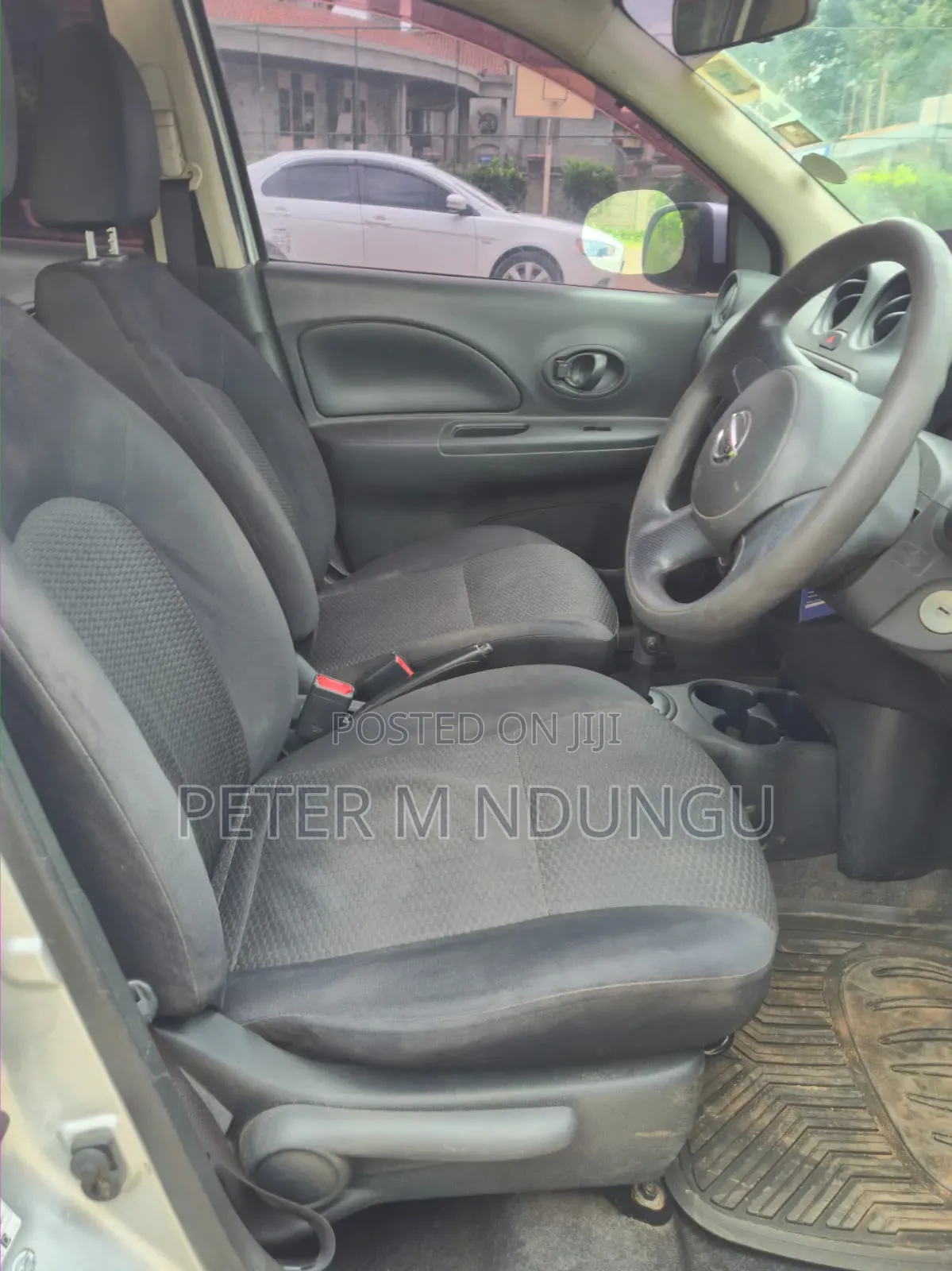 Nissan March 2012 Silver