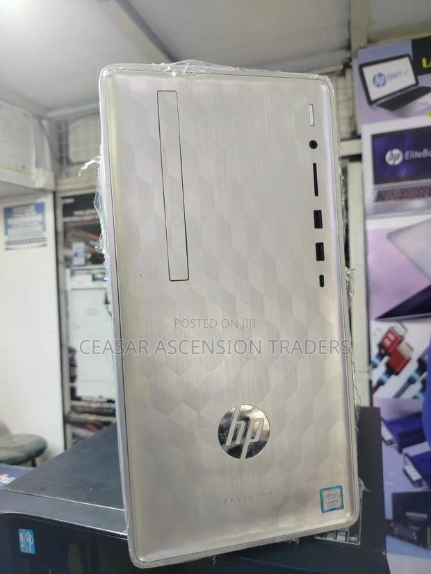 Desktop Computer HP Pavilion 27 8GB Intel Core i5 HDD 500GB
