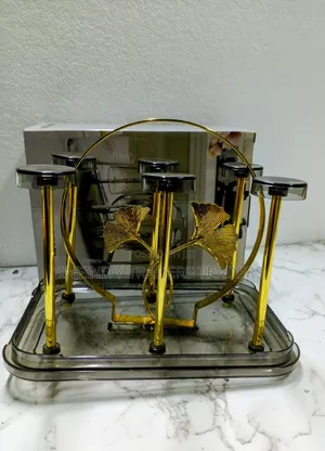 Gold Glass Holder