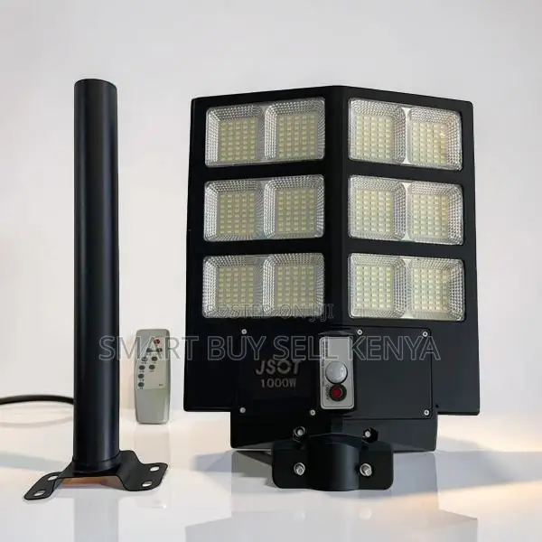 Powerful Illumination 1000 Watts Outdoor Security Solar Street Light