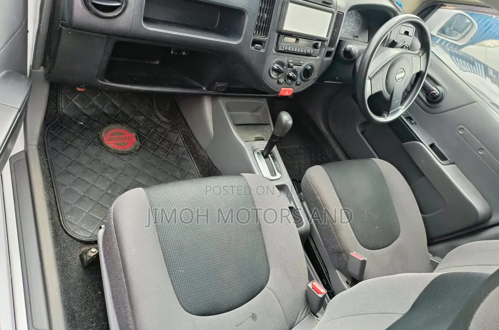 Nissan Advan 2015 White