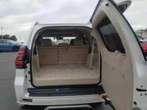Toyota Land Cruiser Prado 4.0 Petrol TX-L 2022 White