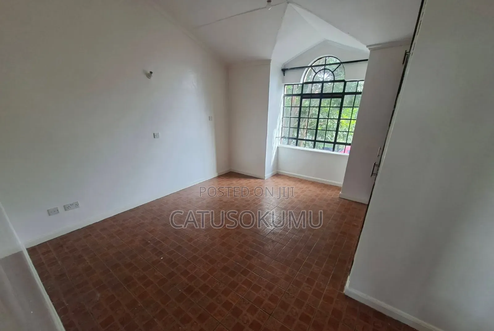 4bdrm Maisonette in Syokimau, Gateway Mall Area for rent